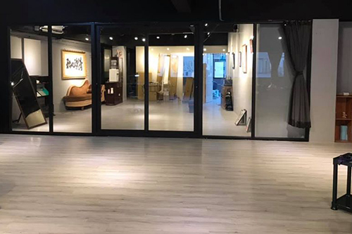 烏日超耐磨木地板