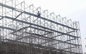 萬明鷹架台中鋼管鷹架施工現場